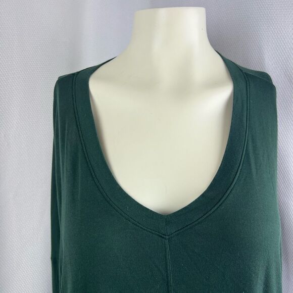 CAbi Womens Chill Long Sleeve V-Neck Knit T-shirt Top Green Size Medium - Picture 2 of 10